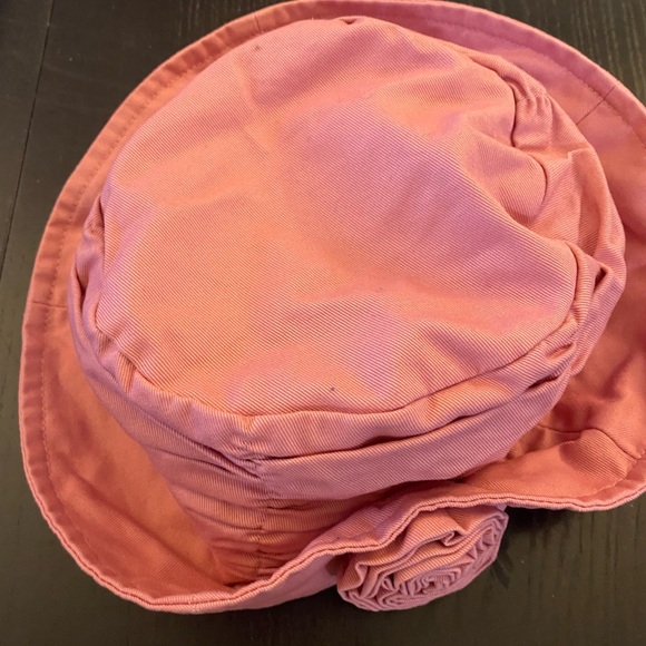 UO Rosette Bucket Hat - Picture 3 of 4